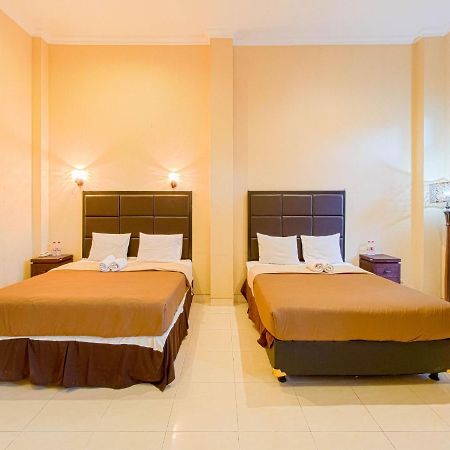 D'Talent Hotel Yogyakarta Ngoại thất bức ảnh