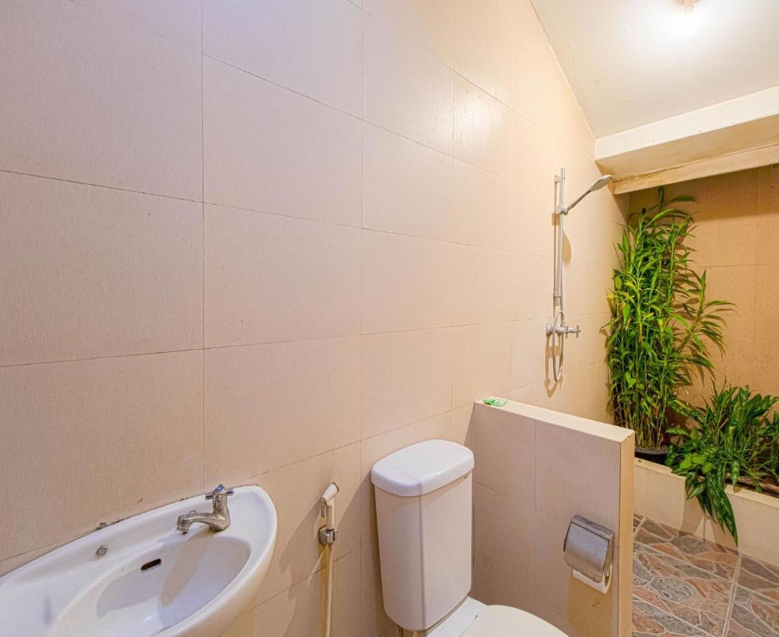 D'Talent Hotel Yogyakarta Ngoại thất bức ảnh