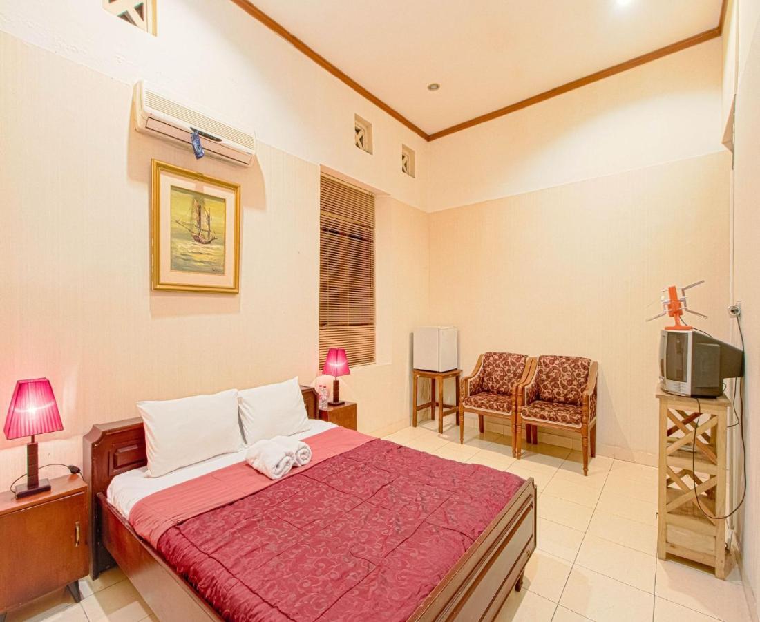 D'Talent Hotel Yogyakarta Ngoại thất bức ảnh
